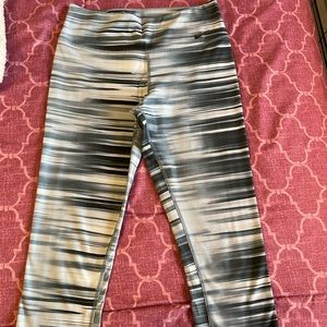 Capri Nike Leggings